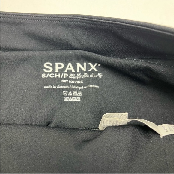 Spanx The Get Moving Pleated 14" Skort Black SZ Small Inner Pocket Athletic NEW - Picture 3 of 14